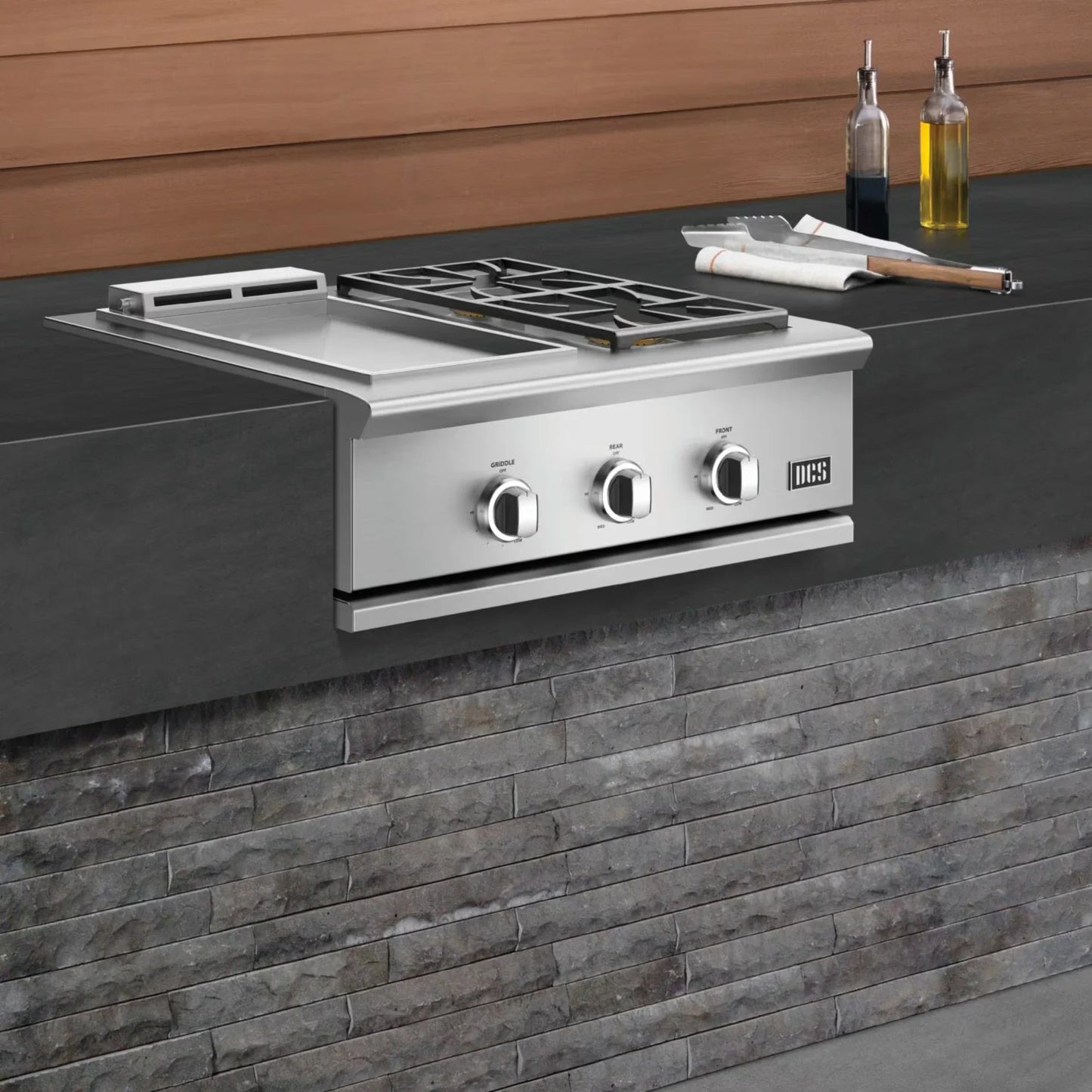 DCS Series 9 30-Inch Gas Griddle w/ Double Side Burner