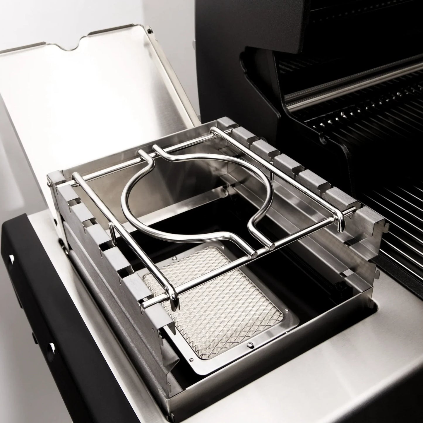 Broil King IR Side Burner Wind Shield